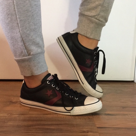 Converse Other - Black and Red Converse
